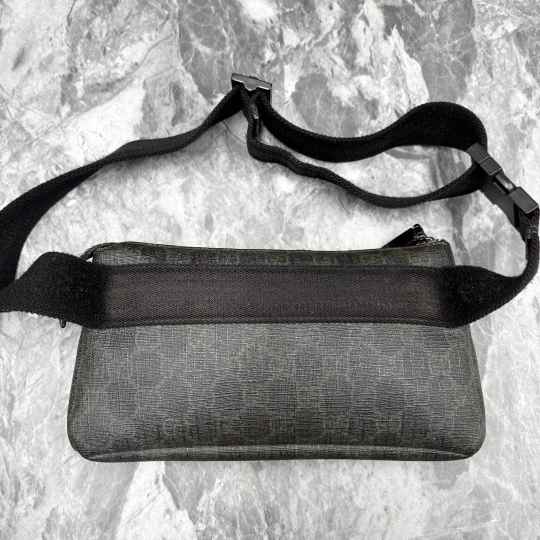 ✨美品✨GUCCI ウエストポーチ GG ボディバッグ レザー PVC 黒
