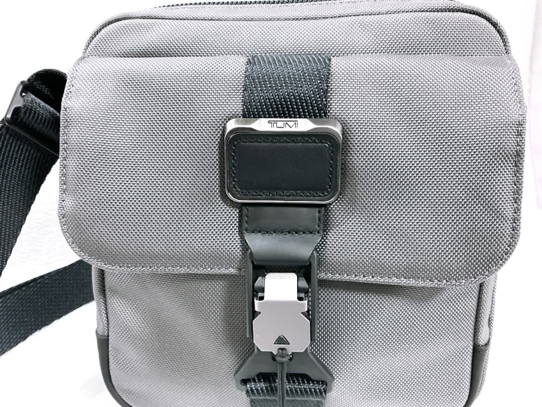 【正規品】TUMI ALPHA BRAVO 「ジュニア」クロスボディ