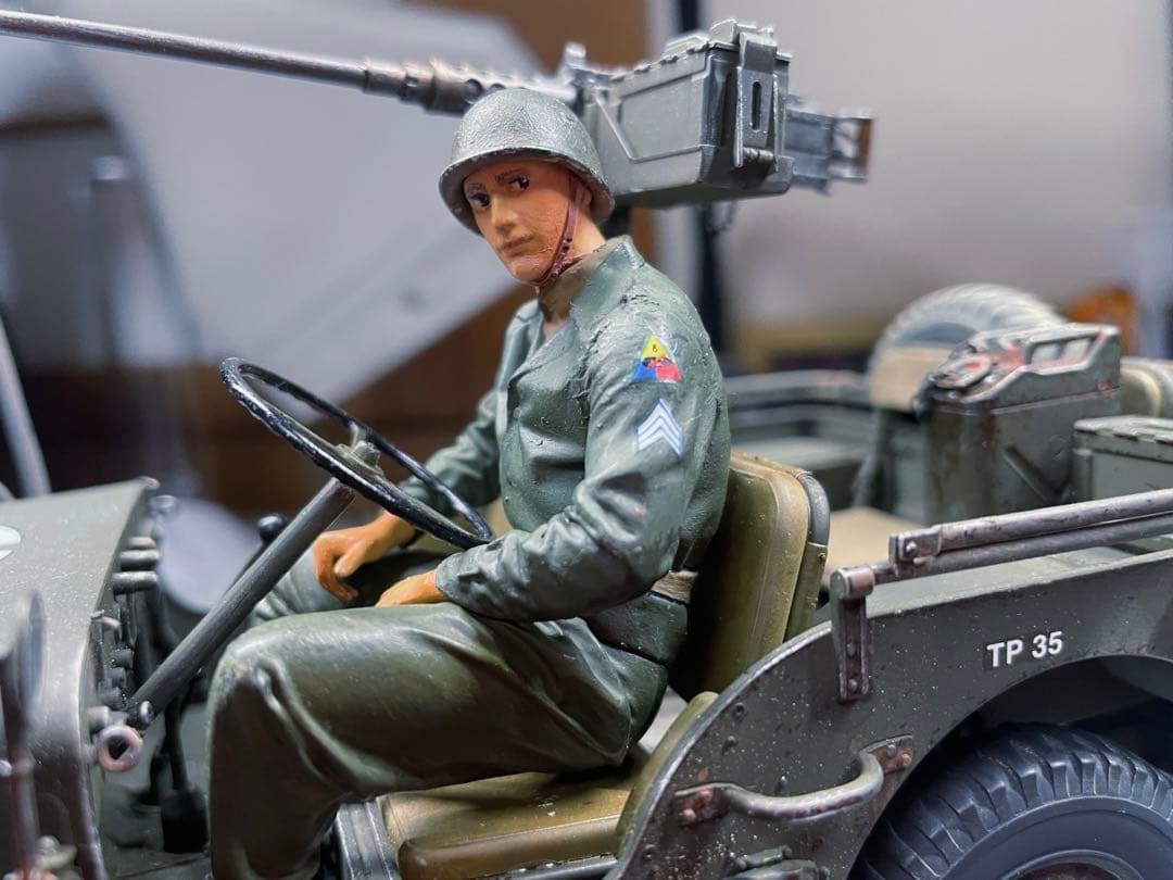タコム1/16米陸軍 1/4トン 4X4 G503 ユーティリティトラック完成品