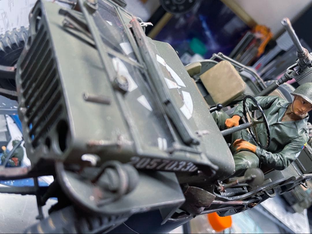 タコム1/16米陸軍 1/4トン 4X4 G503 ユーティリティトラック完成品