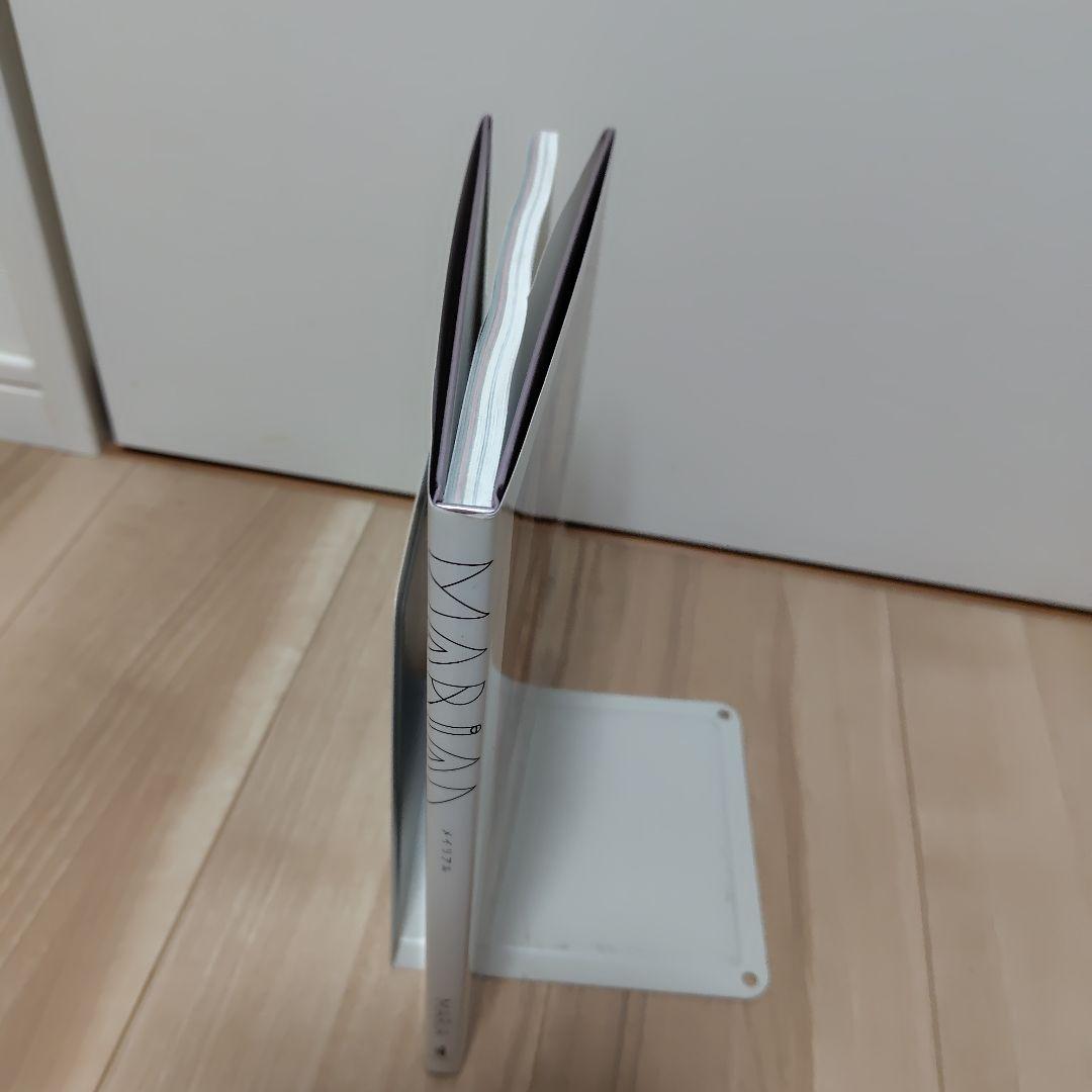 【直筆サイン】MARiA 1stフォトブック 『 MARiAL(メイリアル) 』