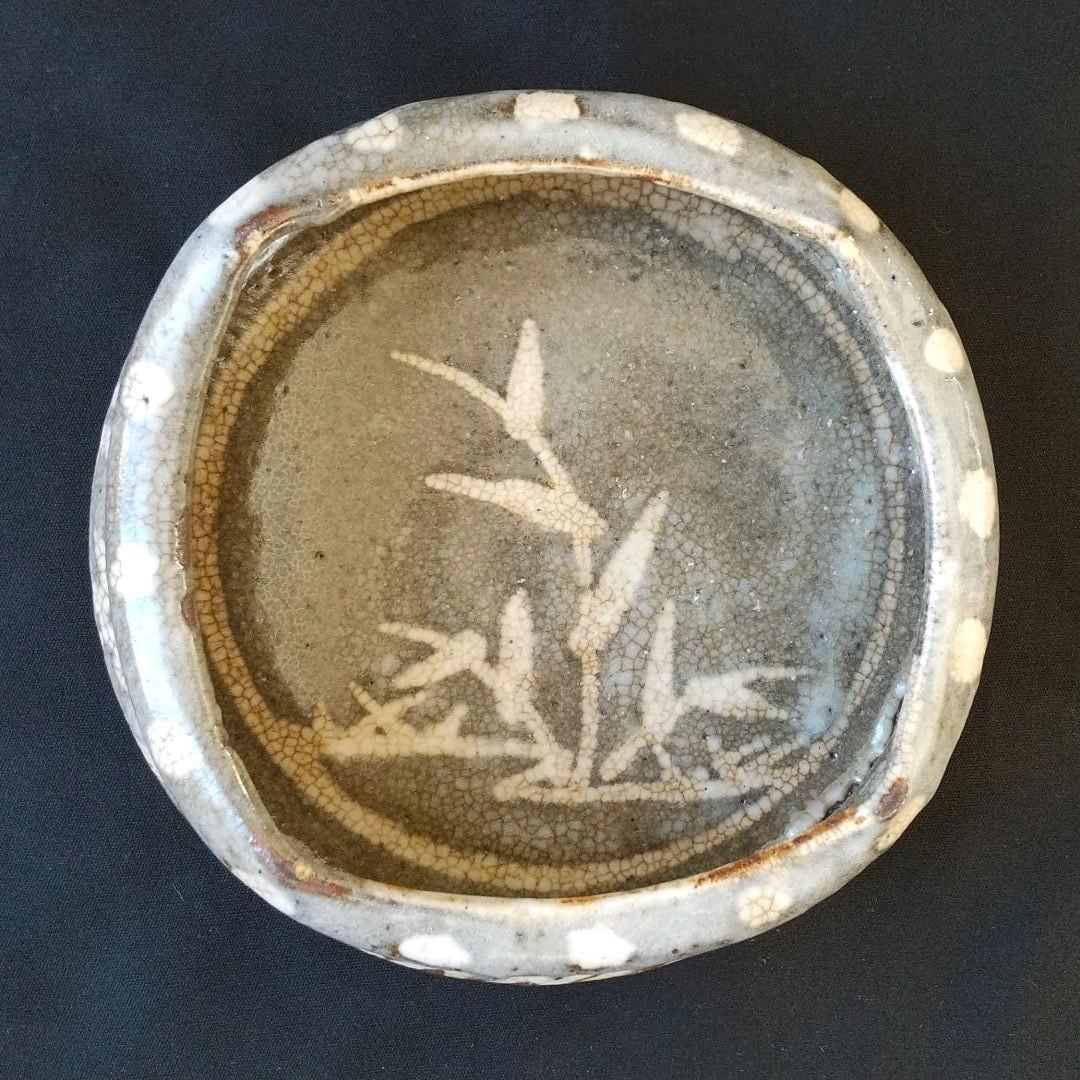 特別出品 桃山～江戸初期 鼠志野 足つき向付 美術館級 古箱 骨董