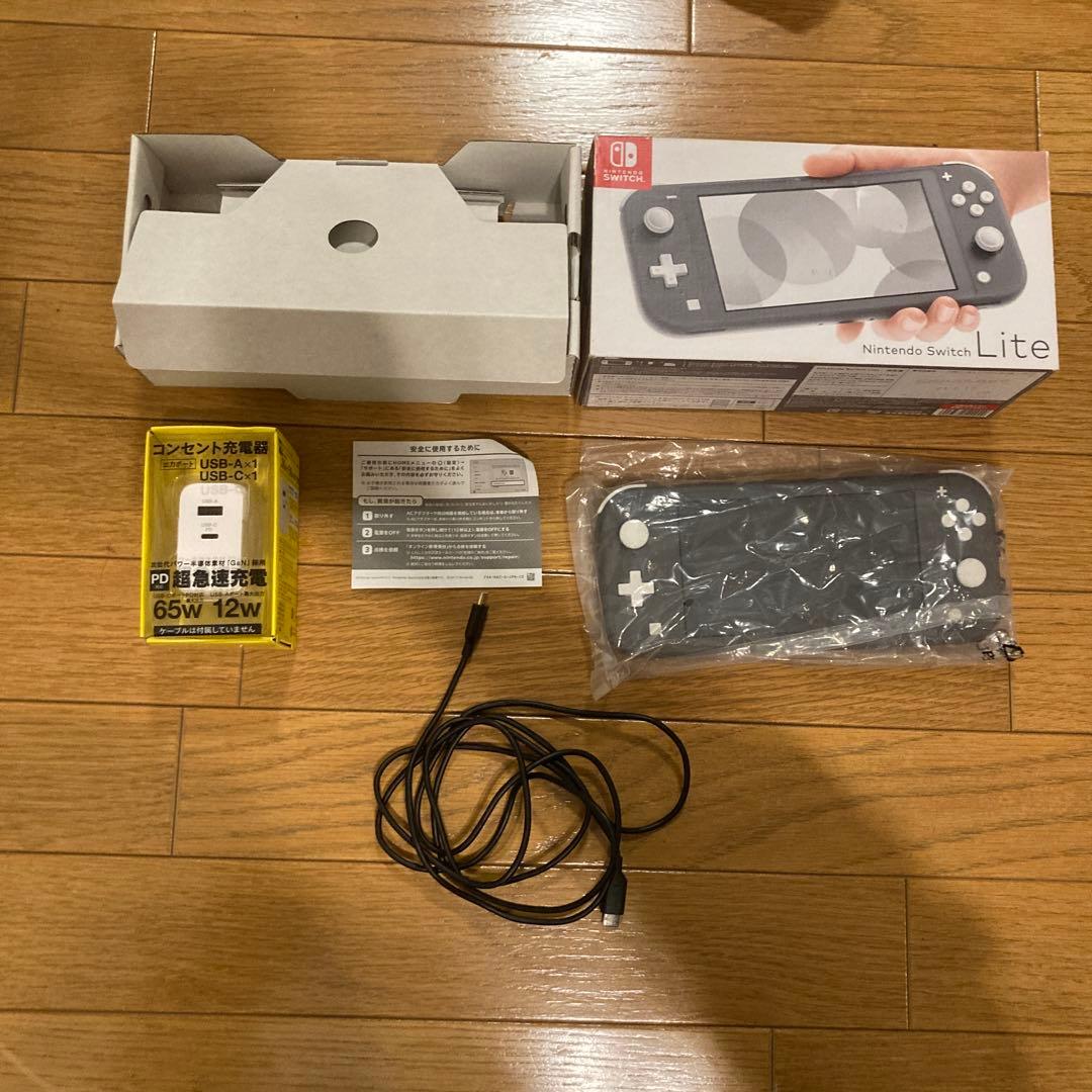 Nintendo Switch Lite グレー ➕　ケース