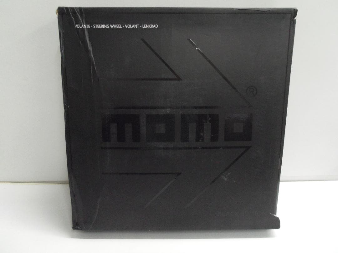 【未使用】momo ステアリング ZHC-SWM026 レザーブラック タグ付き