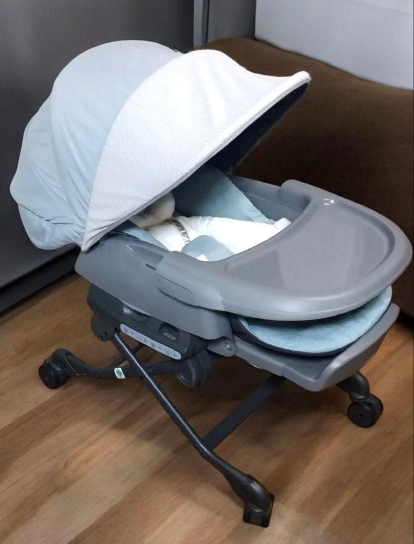 【美品】コンビ　ネムリラ　BEDi long オートスイング