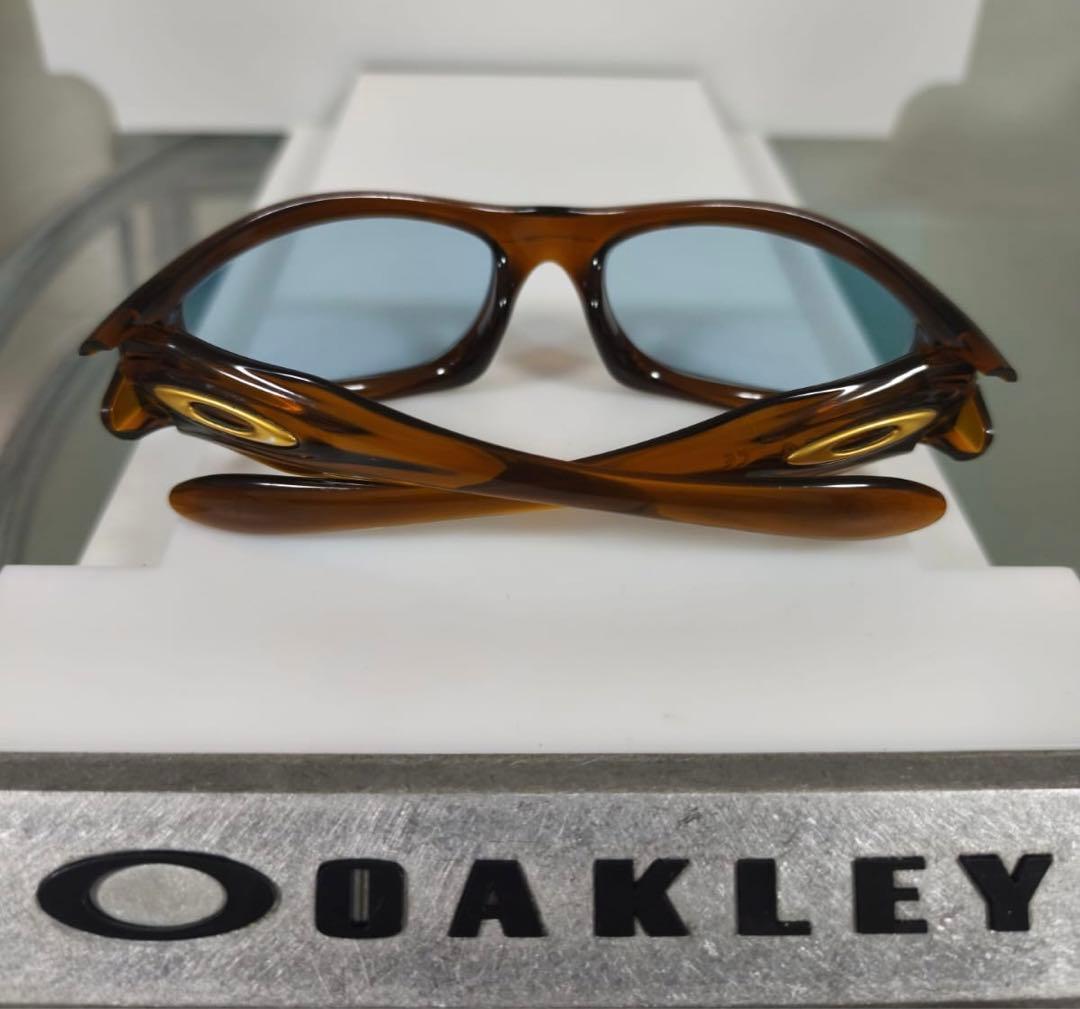 Oakley Monster Dog オークリーモンスタードッグ