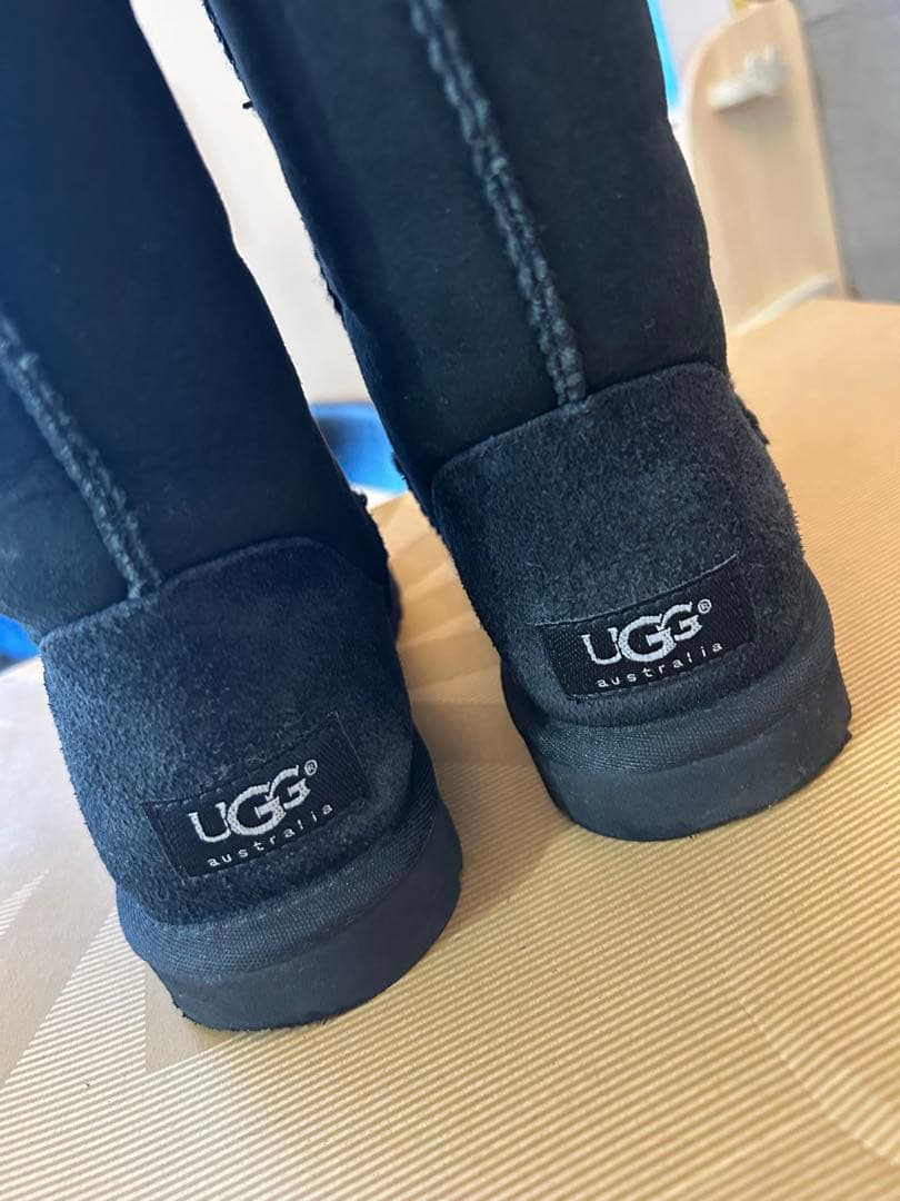 マキ⭐︎　UGG ブラック クラシックトールムートンブーツ　サイズ6