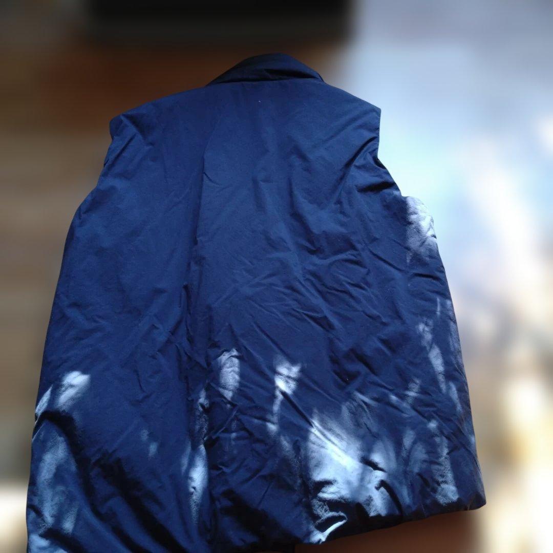 新品デサントオルテライン チタニウムサーモベスト XLサイズ