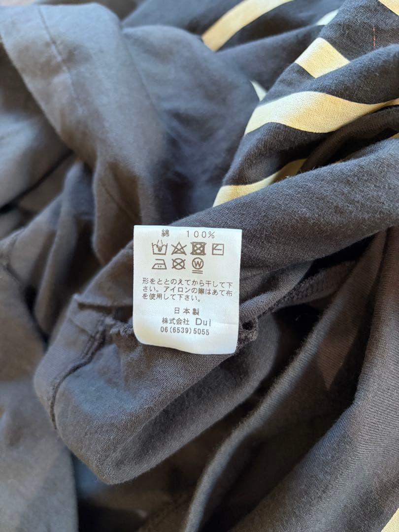 Dulcamaraドゥルカマラ グリッチボーダーロンT