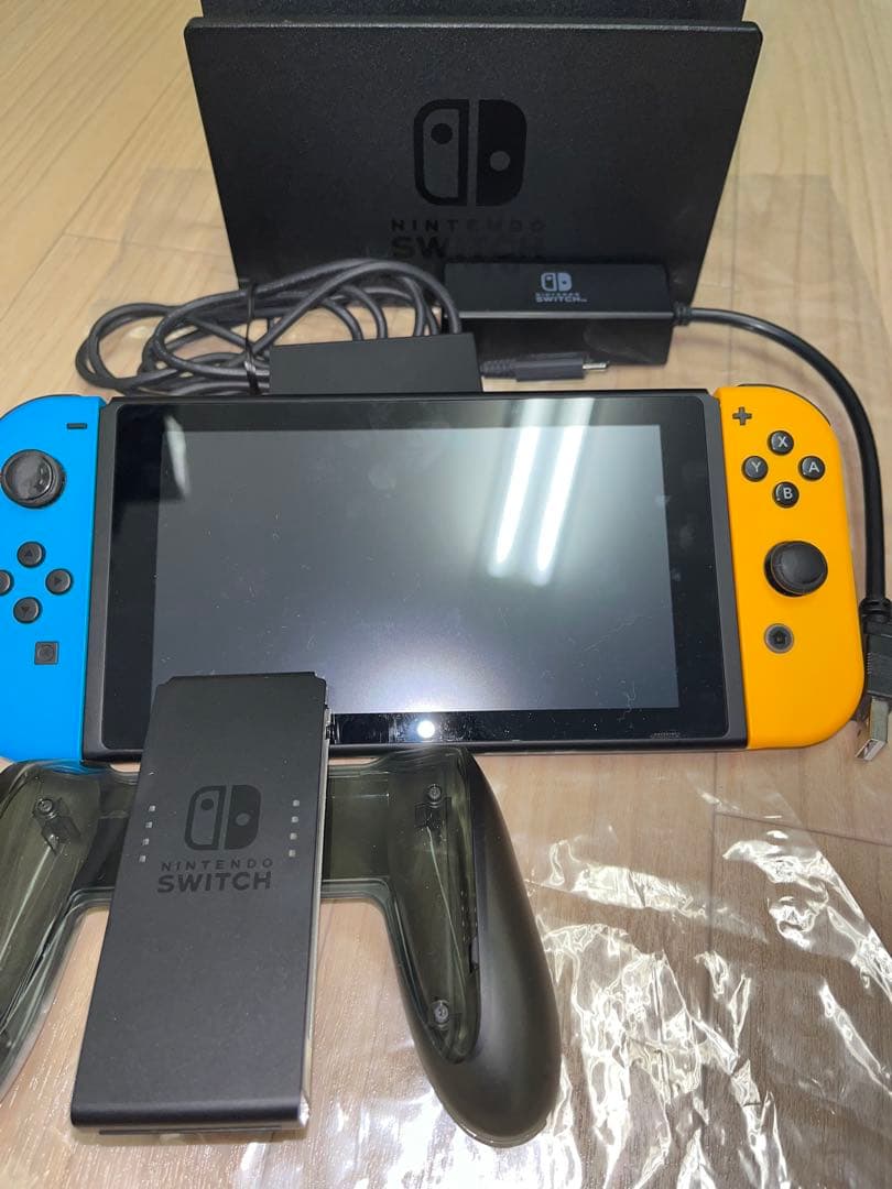 Nintendo Switch 本体 橙/青 箱無し