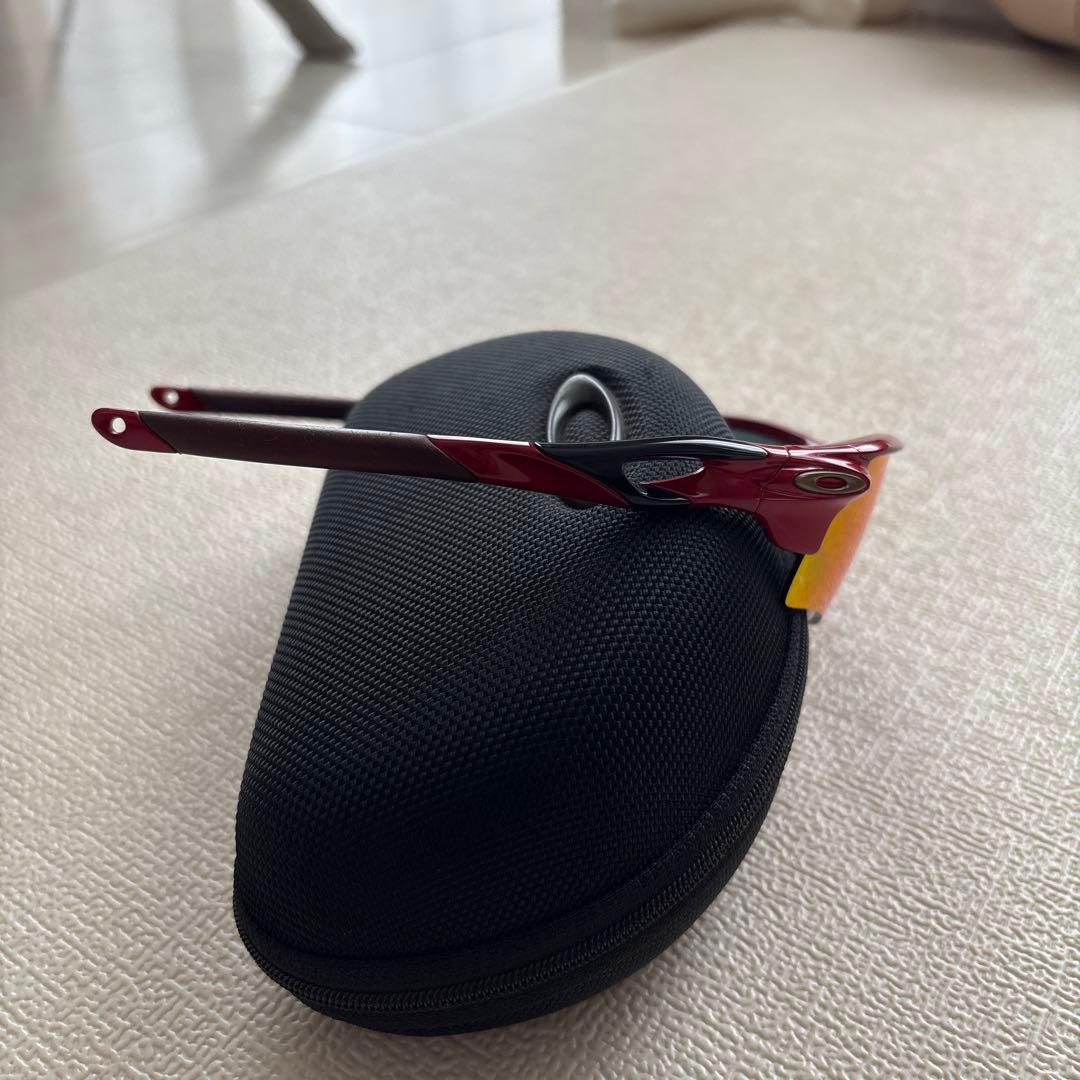 Oakley スポーツメガネ グラデーションレッドレンズ