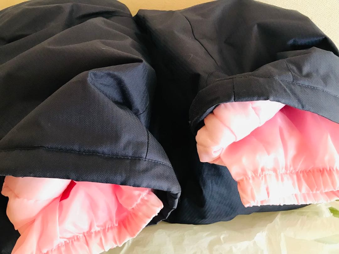 ハローキティスキーウェアスノーボード160cm新品未使用