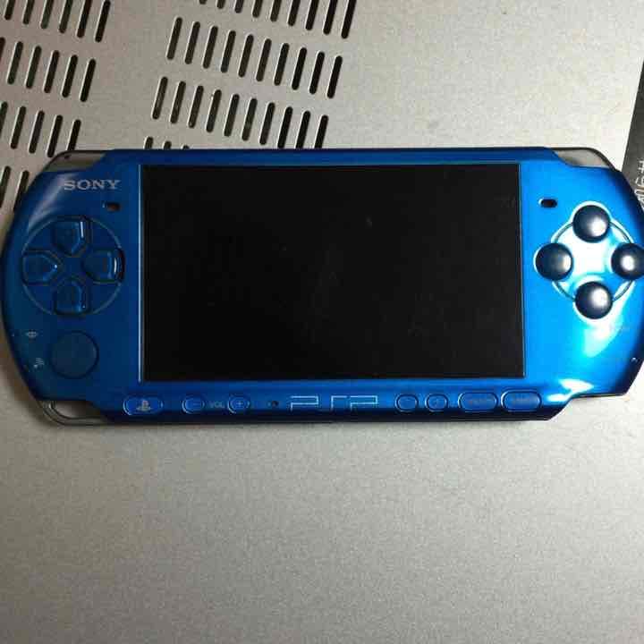 PSP3000+ソフト5枚セット