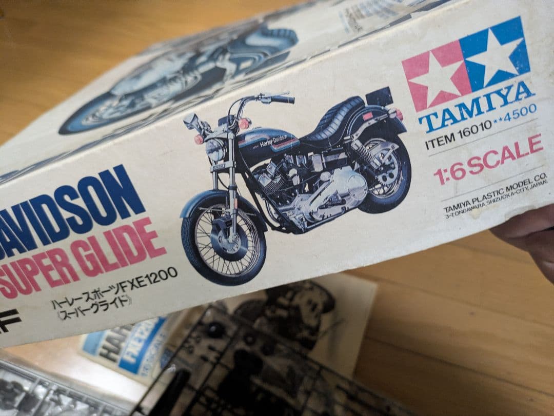 タミヤ1/6 ハーレーダビッドソンFXE1200 SUPERGLIDE