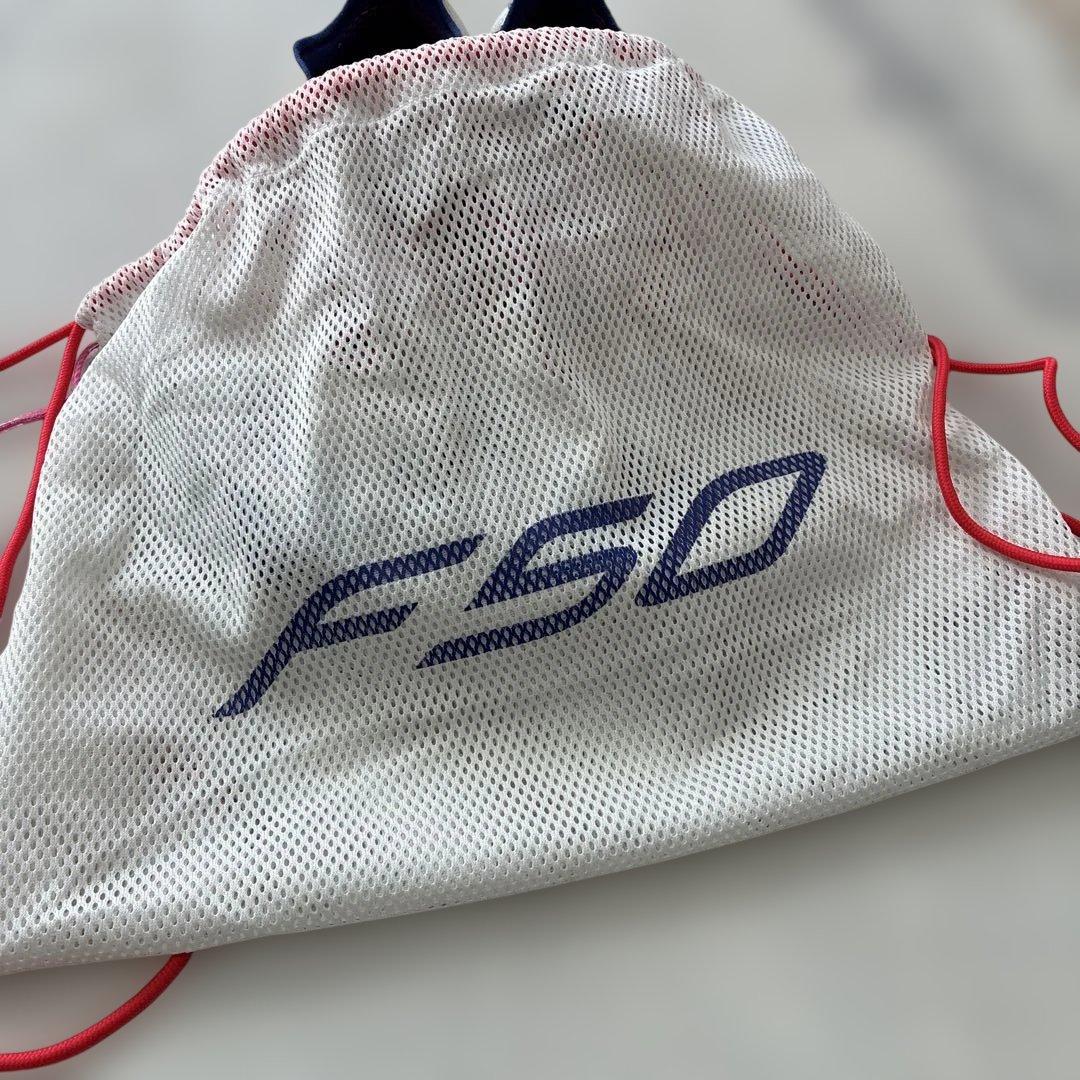 adidas サッカーシューズ ハイカット ホワイト/ブルー/ピンク