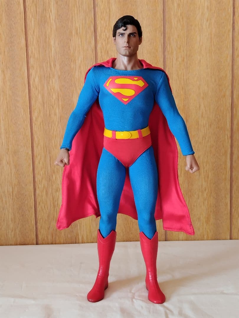 hot toys ホットトイズ スーパーマン1/6