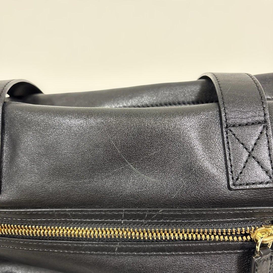 アニヤハインドマーチ　ショルダーバッグとショルダーストラップ