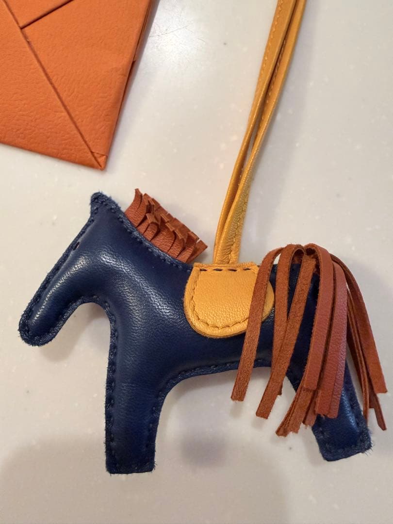 エルメス　ロデオ　正規品　チャーム ネイビー HERMES
