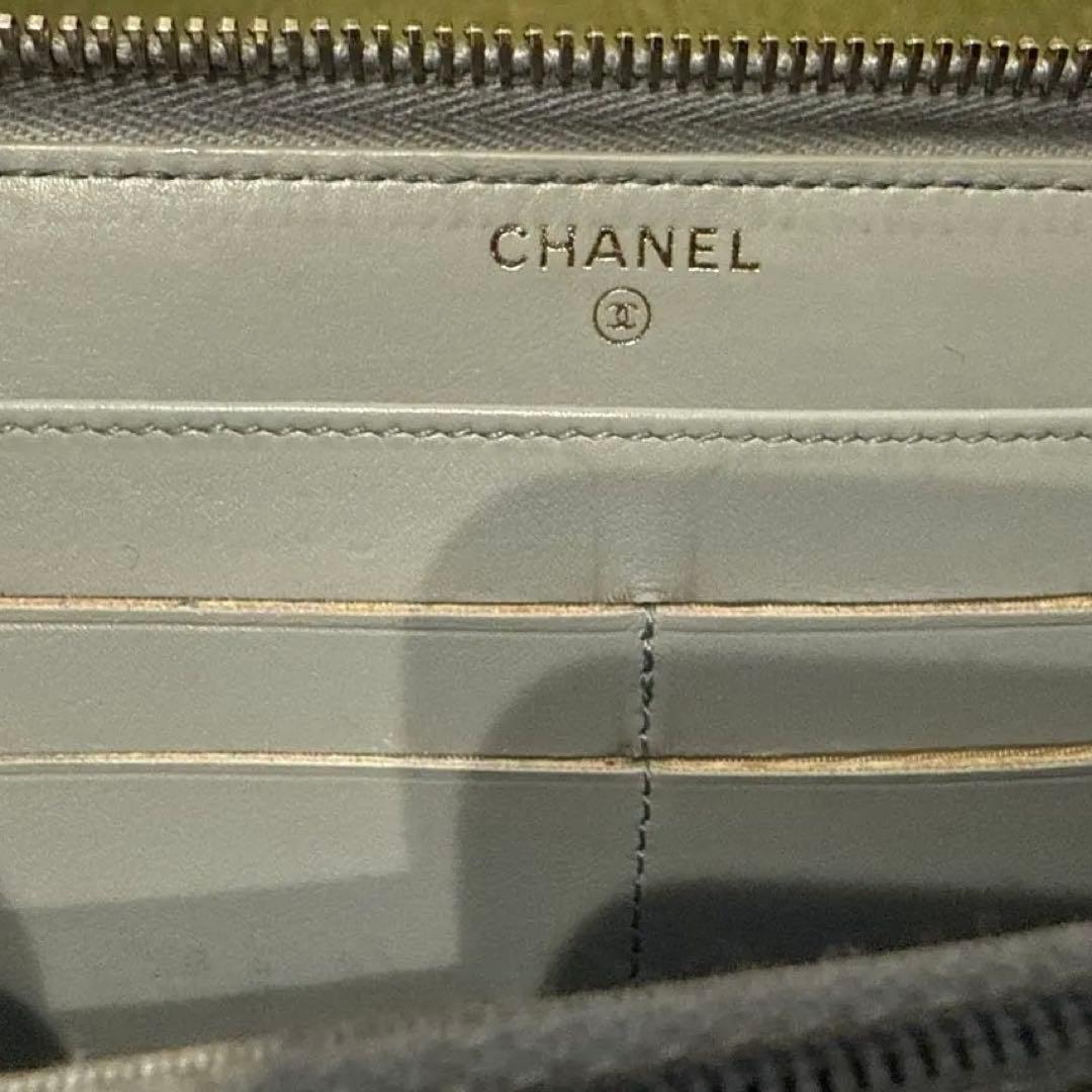 Y &H CHANEL ココマークラウンドファスナーパイソン
