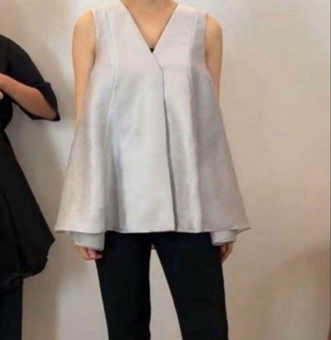 p*a様 LE PHIL ルフィル　アドーア　シアー　ジャガード　ジレ　ベスト