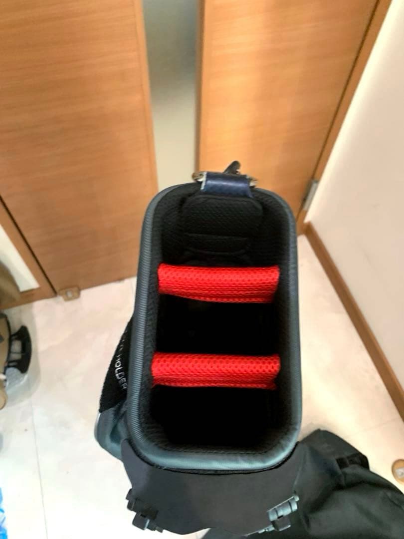 希少　完売　テーラーメイド　軽量　スリム　キャディバッグ　メンズ　レディース