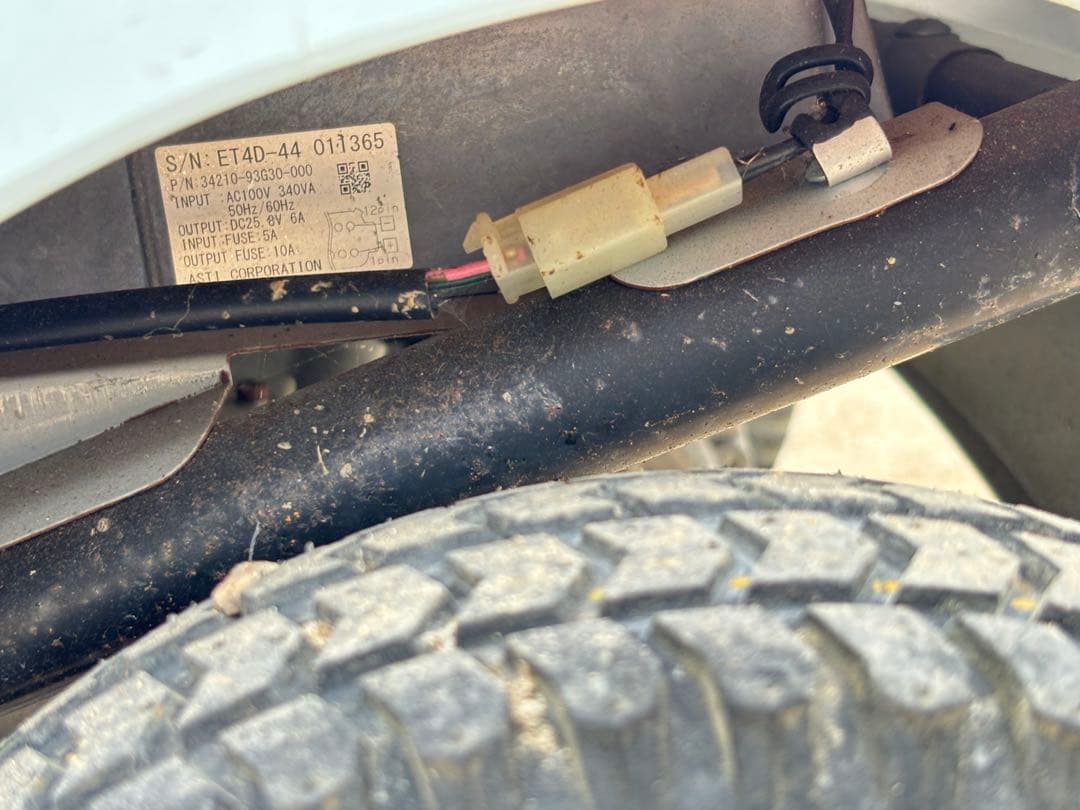 SUZUKIセニアカー ET4D8 岡山県内と近くのところを購入限定