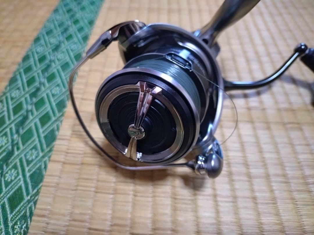 DAIWA 25カルディア 4000−CXH