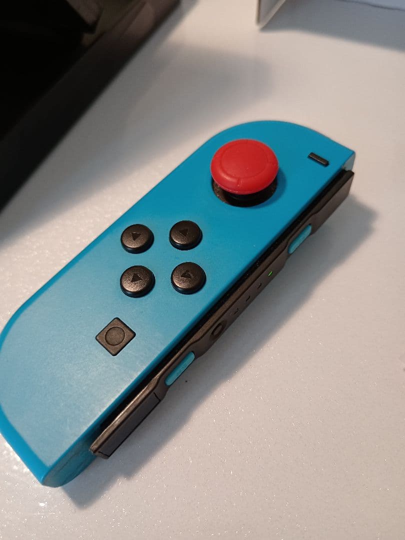 ニンテンドースイッチ Switch 本体、オマケ多数（12月29日まで）