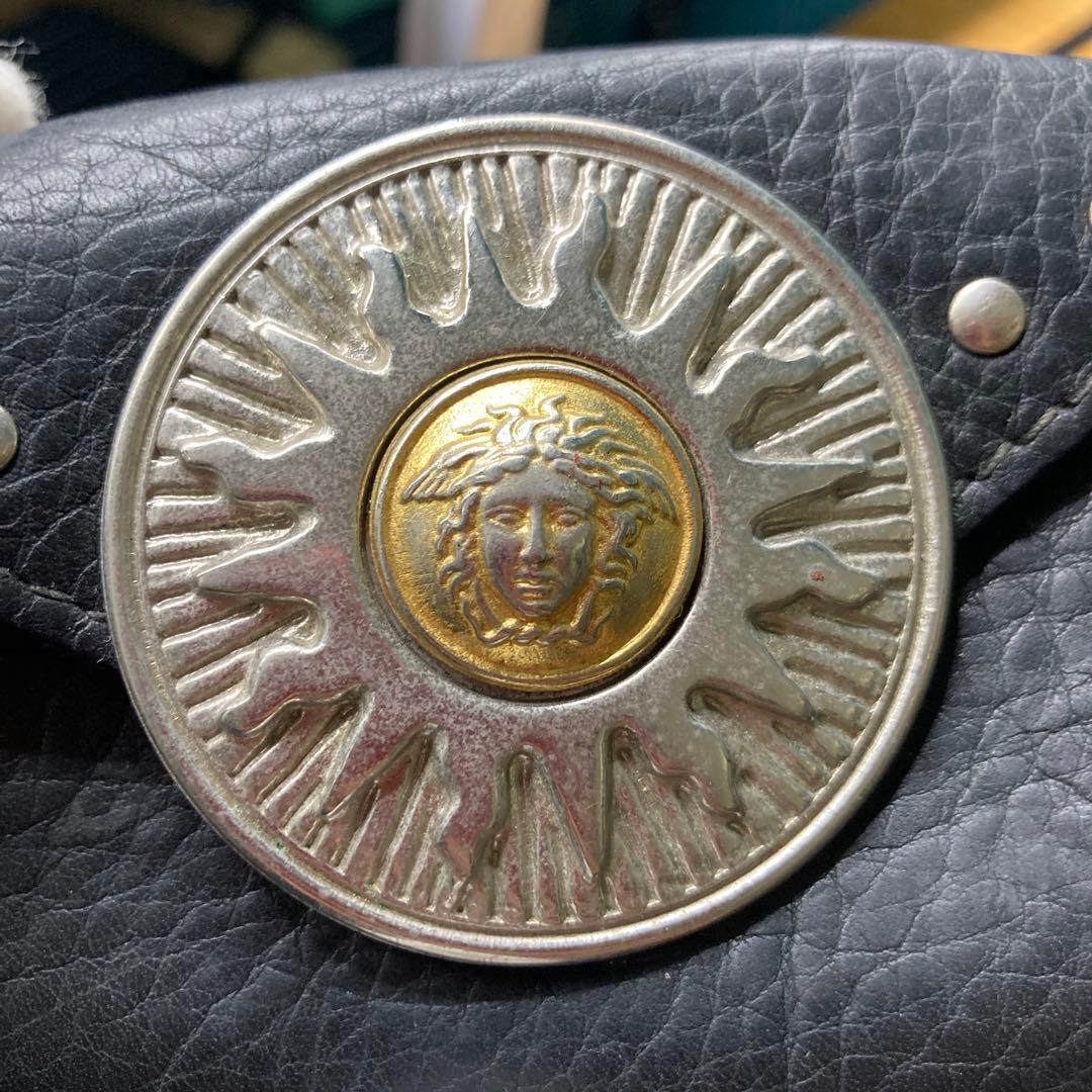 B 　ジャンニヴェルサーチ　メデユーサ　スタッズ 　ウエストポーチ