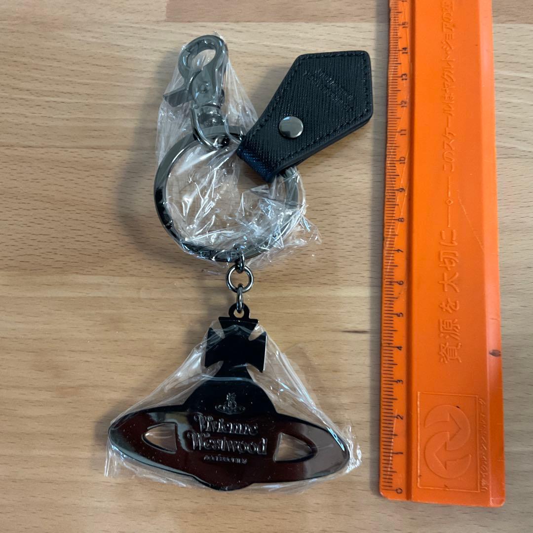 【新品】VIVIENNE WESTWOOD キーホルダー ブラック 入手困難