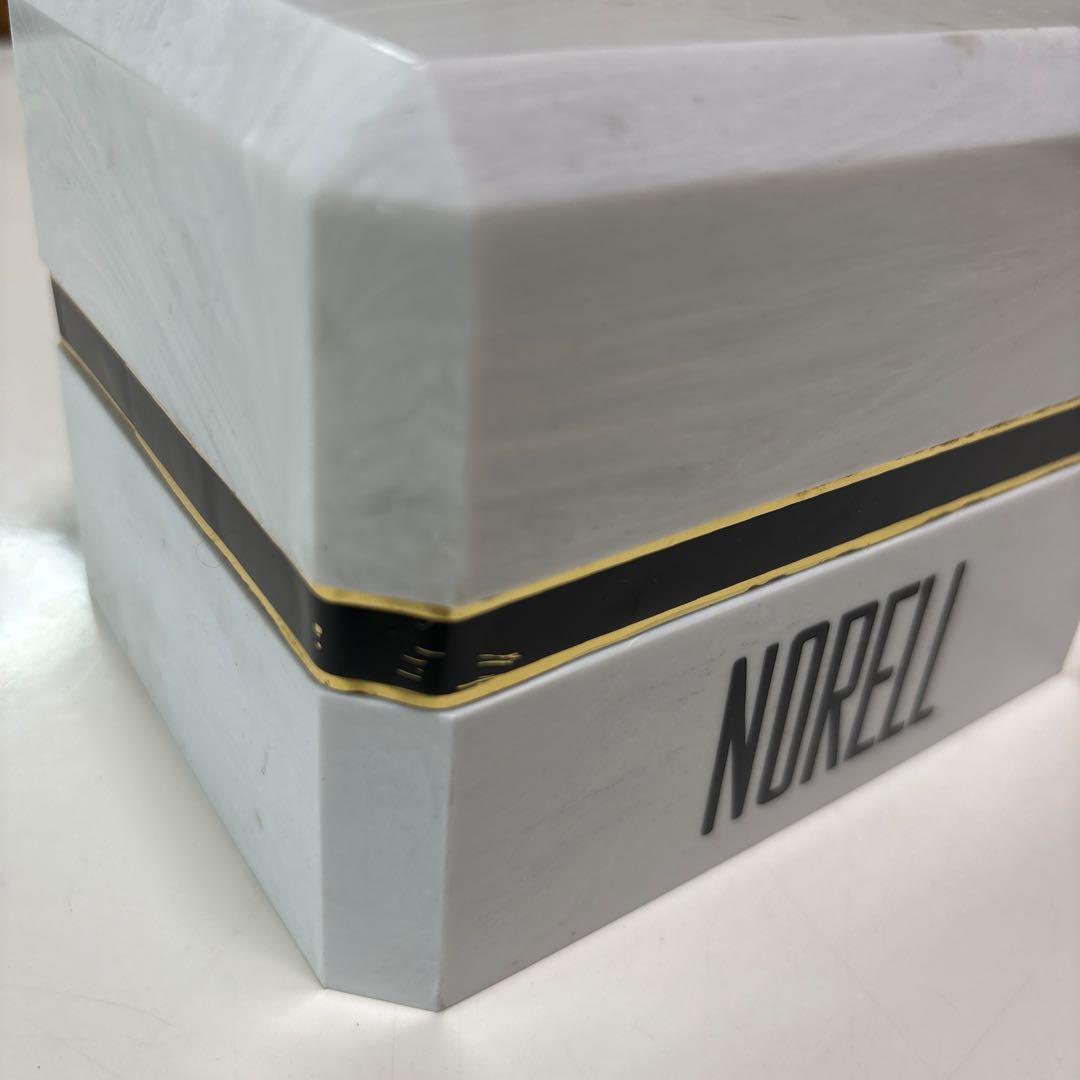 NORELL N PERFUMED DUSTING POWDER 香水