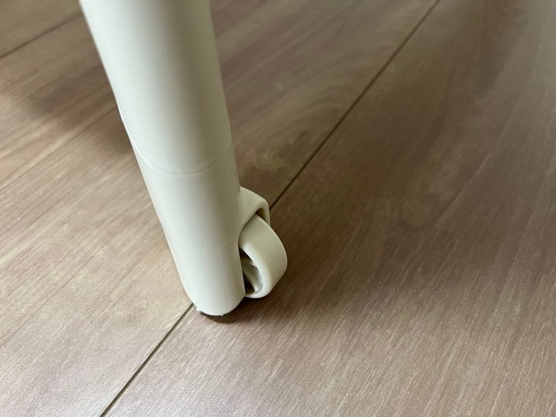 【ココネルエアー　アップリカ　たためるベビーベッド　折りたたみ】