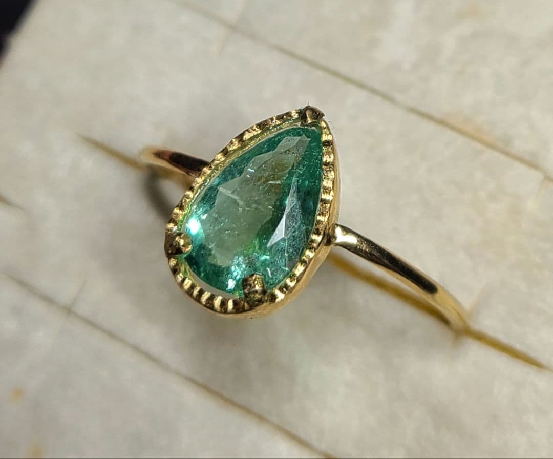 Windows.キャラアップ大粒ピースです★ブラジル産パライバトルマリン★