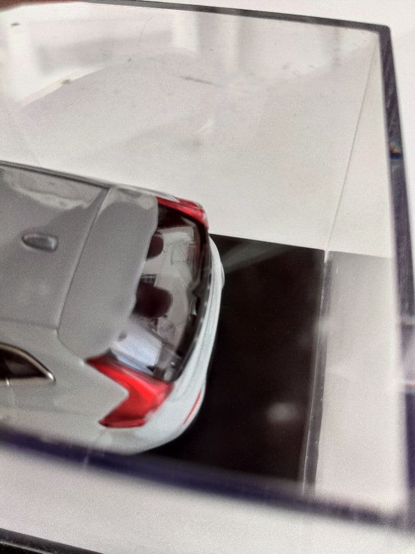 な*み様 MOTORART モーターアート　ボルボ　V40 1/43　希少