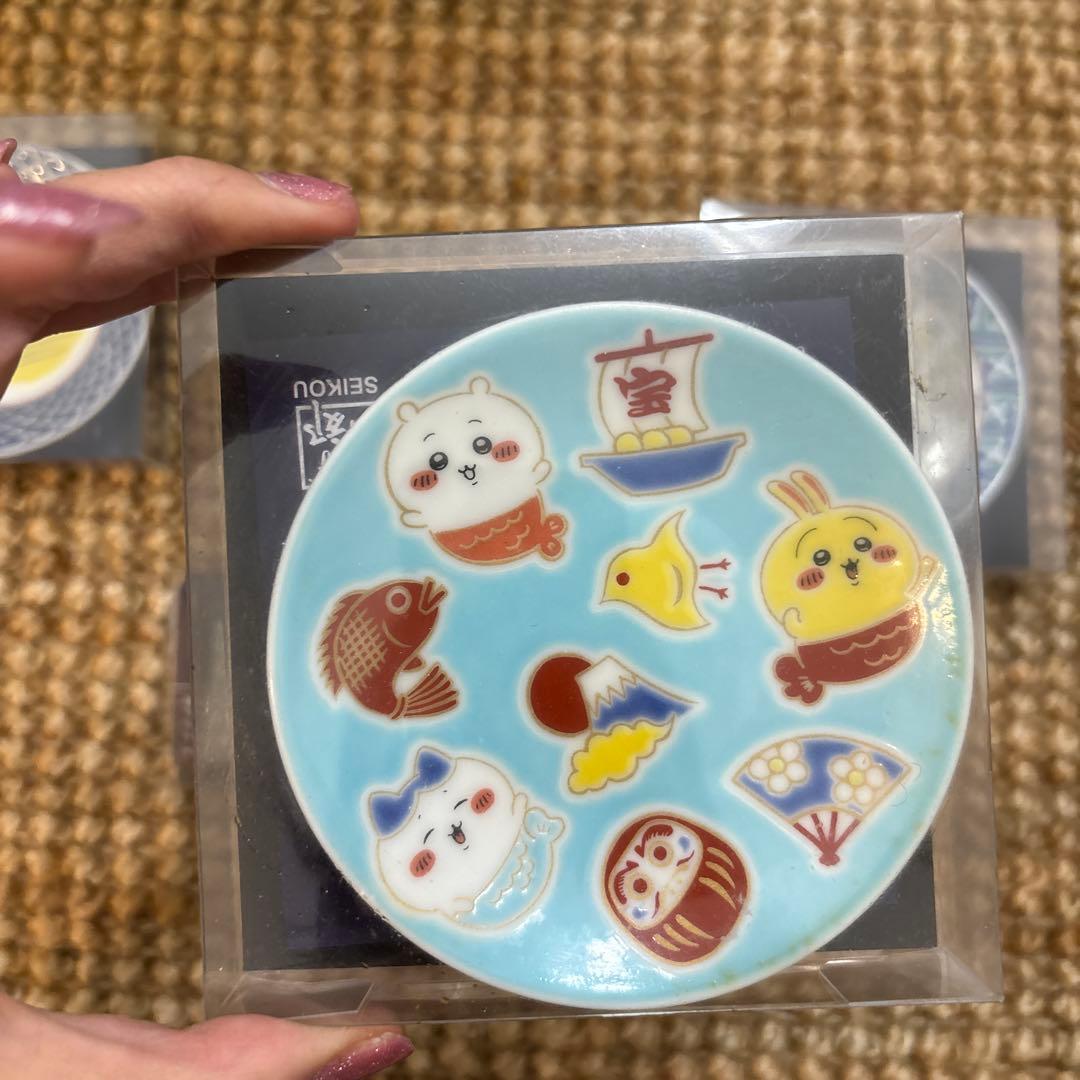 【新品未使用】ちいかわ/ハチワレ/うさぎ 九谷焼豆皿＆箸置き