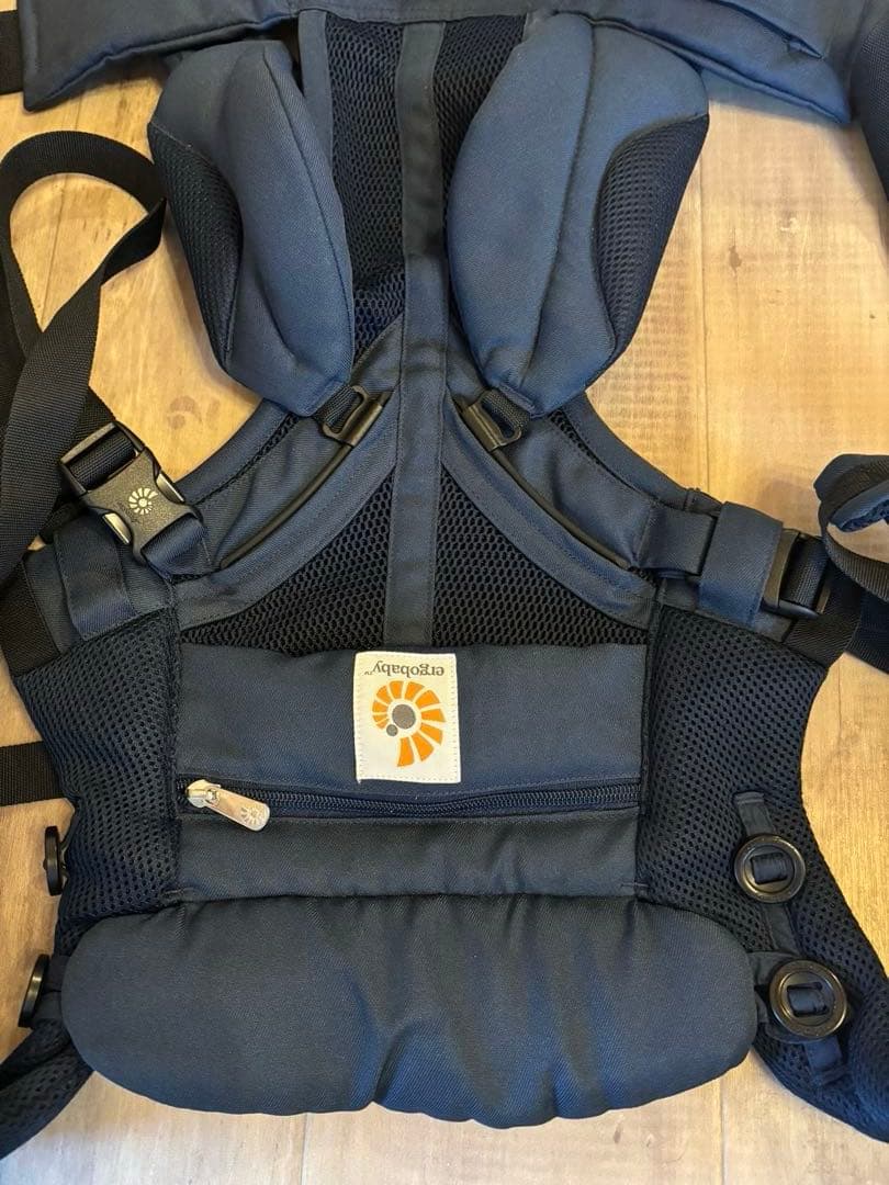 美品 エルゴ オムニ360 クールエア メッシュ　抱っこ紐