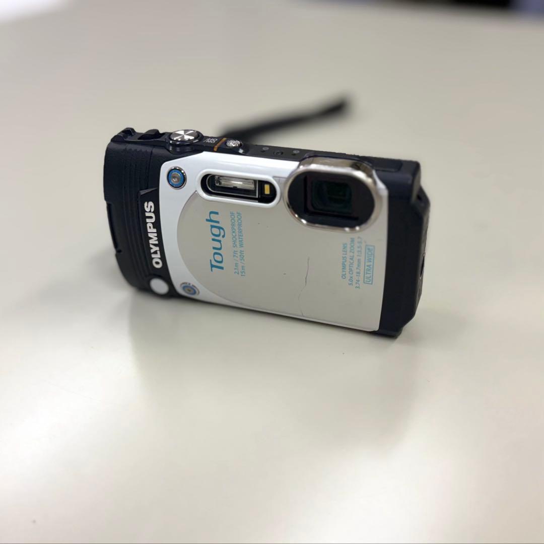 【値下げ可能】OLYMPUS オリンパス TG TG-870 WHITE