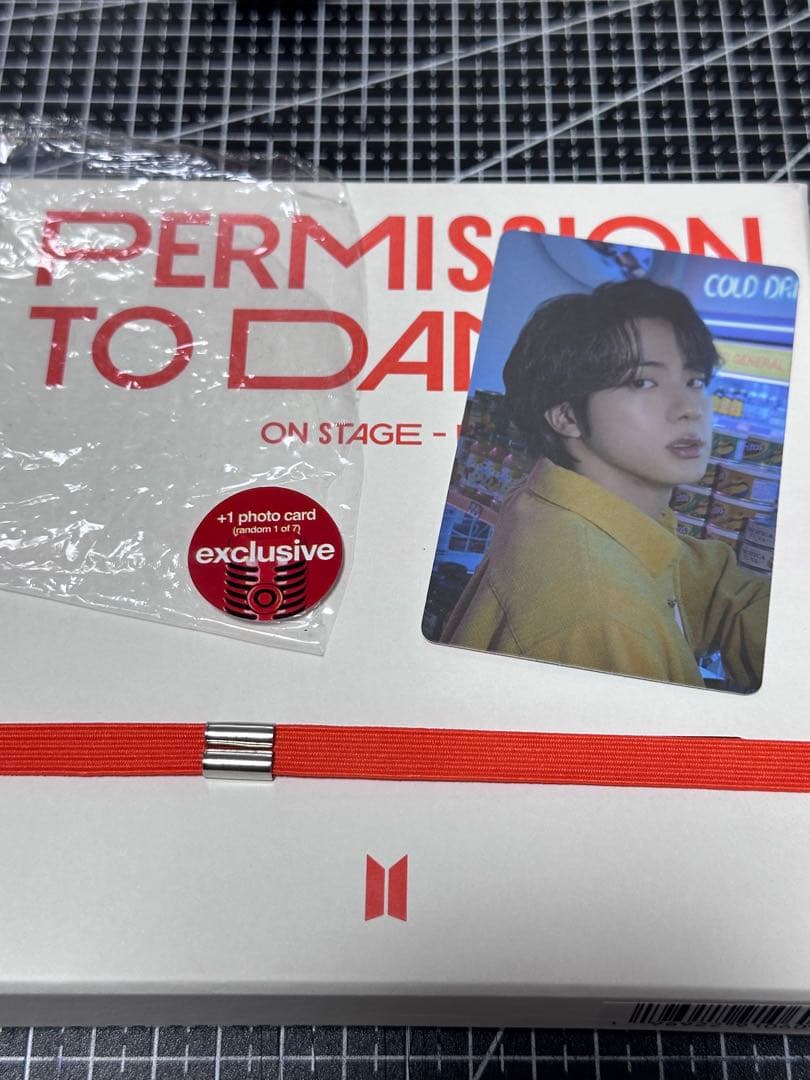 BTS PTD target 特典 トレカ jin ジン