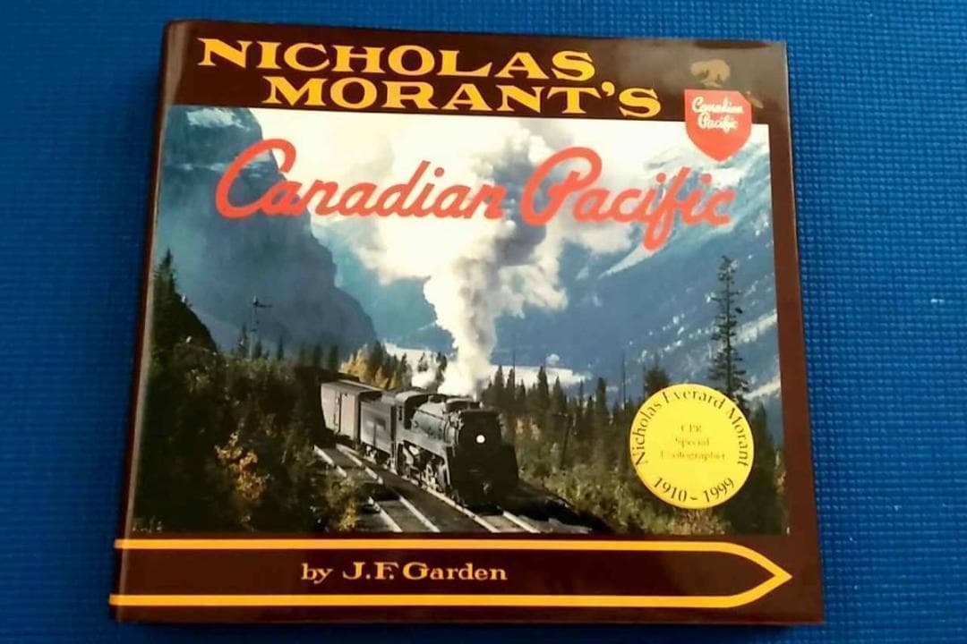 Nicholas Morant's Canadian Pacific 洋書