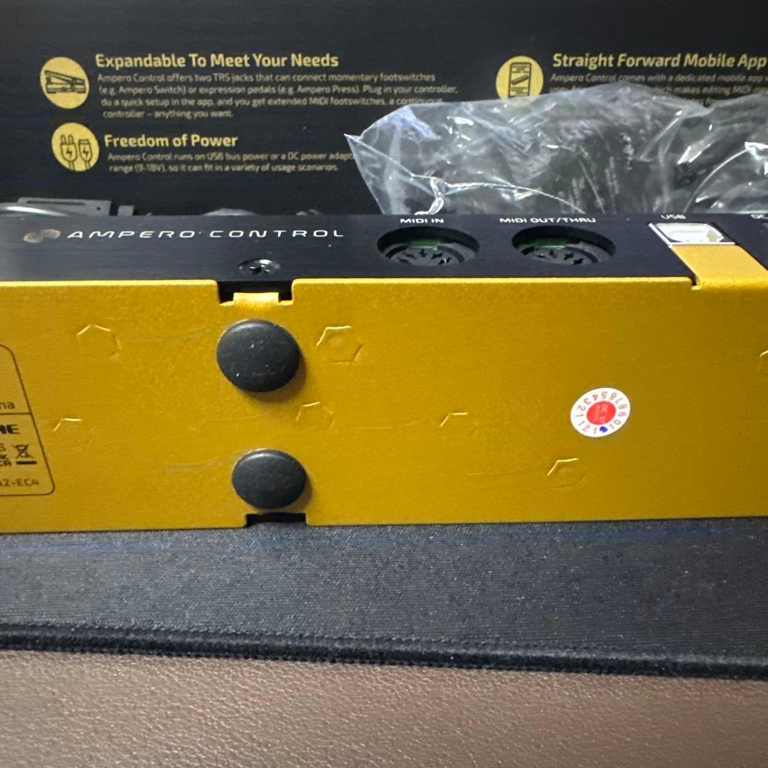 Ampero Control Bluetooth MIDI コントローラー