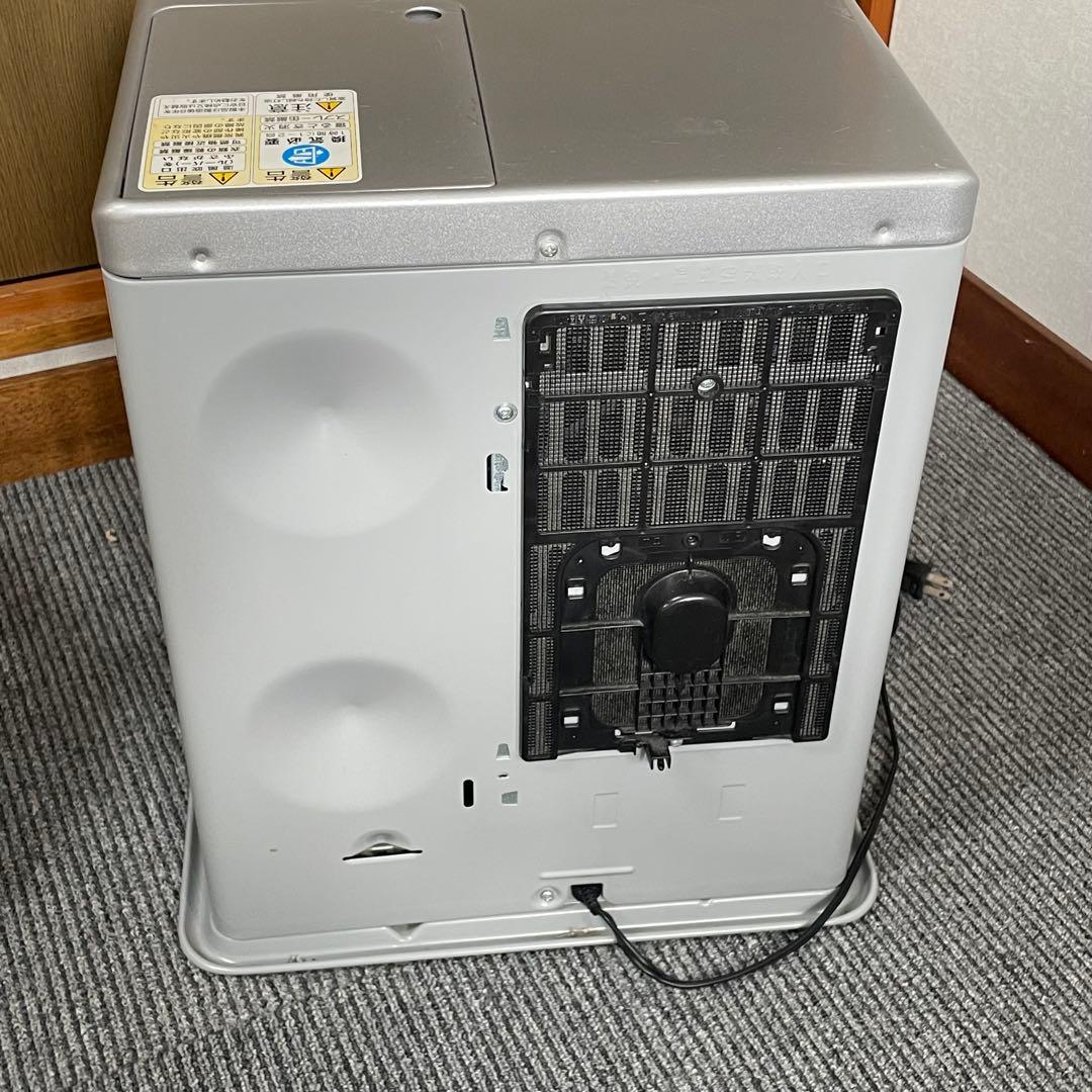 トヨトミ　TOYOTOMI ⭐️石油ストーブ　LCY-330 2019年製