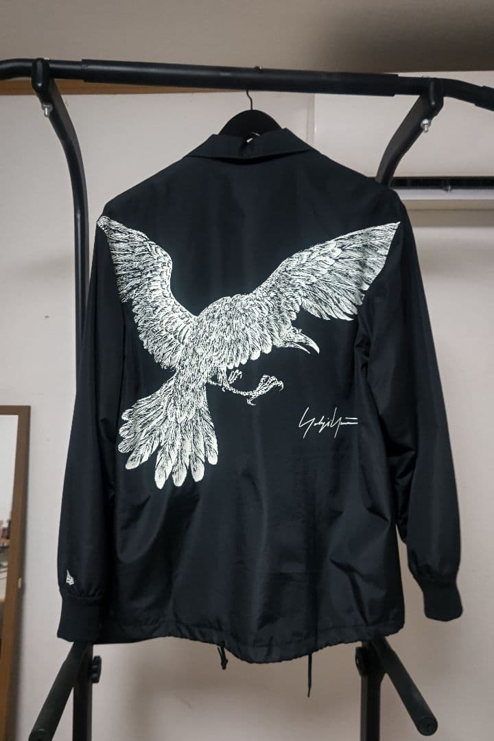 22SSヨウジヤマモト ニューエラ クロウ コーチ ジャケット ロゴ カラス 黒