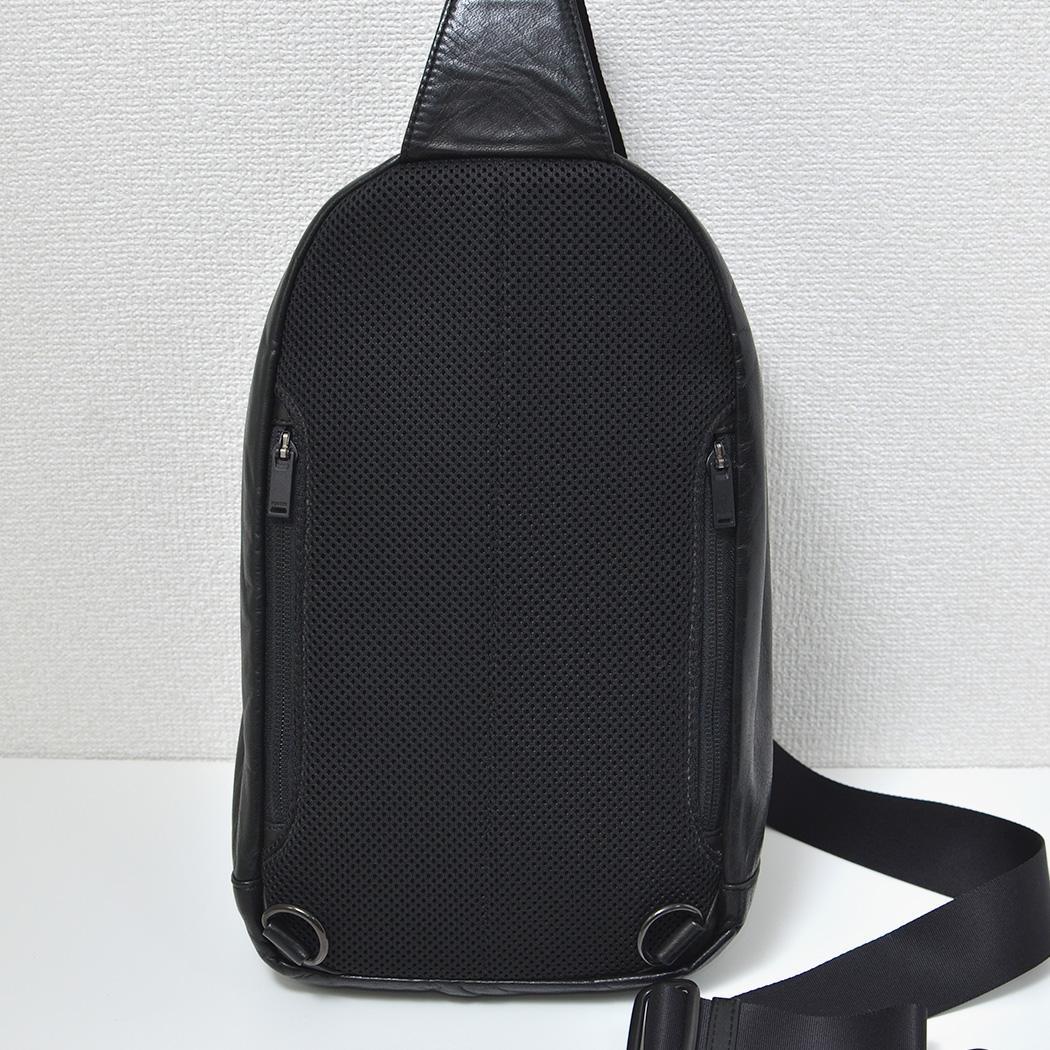 ポーター　フランク　スリングショルダー バッグ