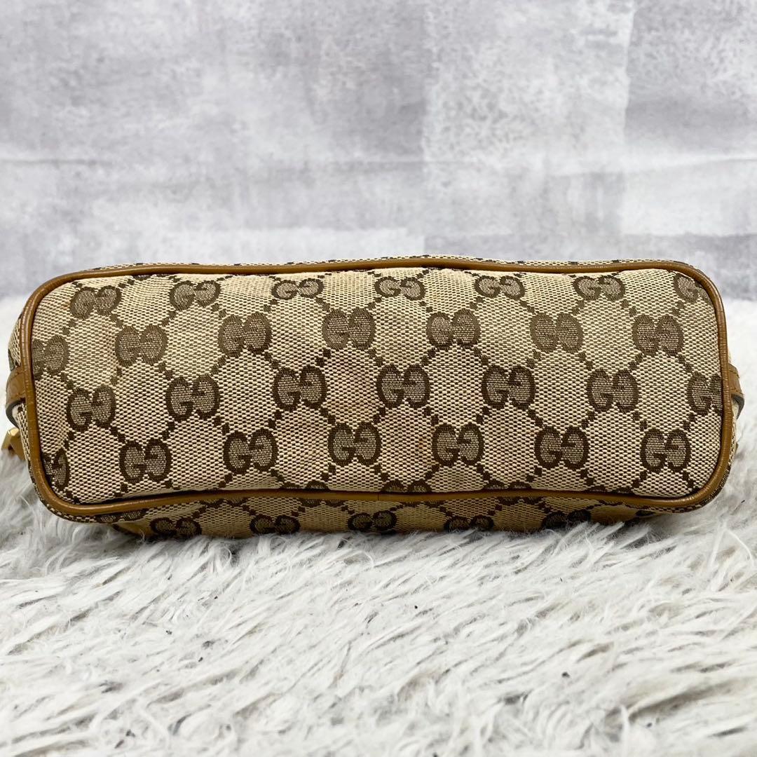 美品 グッチ キャンバス アクセサリーポーチ GG柄 ロゴ型押し ファスナー 茶