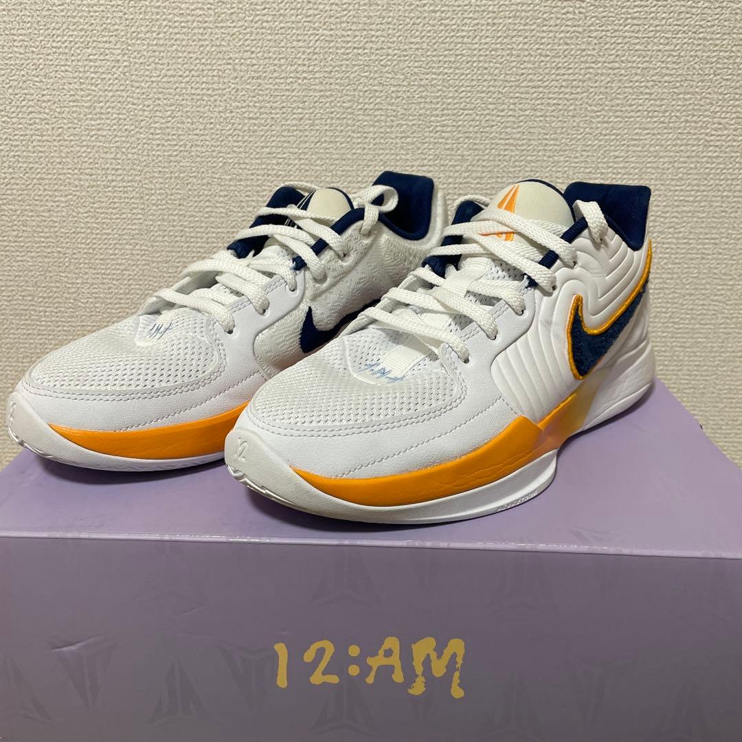 小川七瀬 NIKE ja2 ep white/blue void 26cm