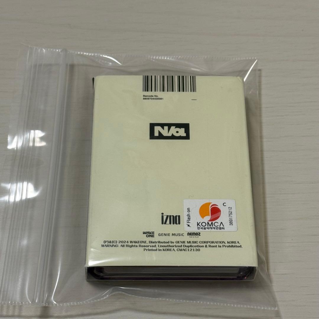 kcon 2025 izna イズナ　ジミン サイン入り アルバム ラキドロ