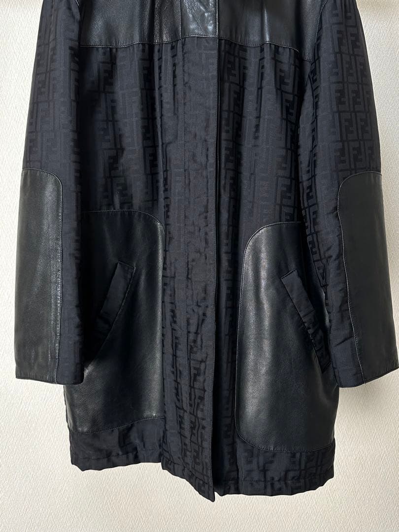 FENDI フェンディ レザー切り替えズッカ総柄 ナイロンコート フード