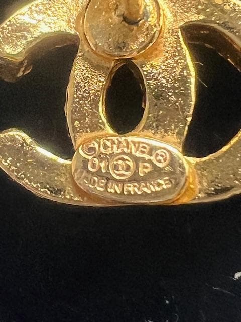 CHANEL CCロゴピアス 01P ゴールド 片方　石取れ有