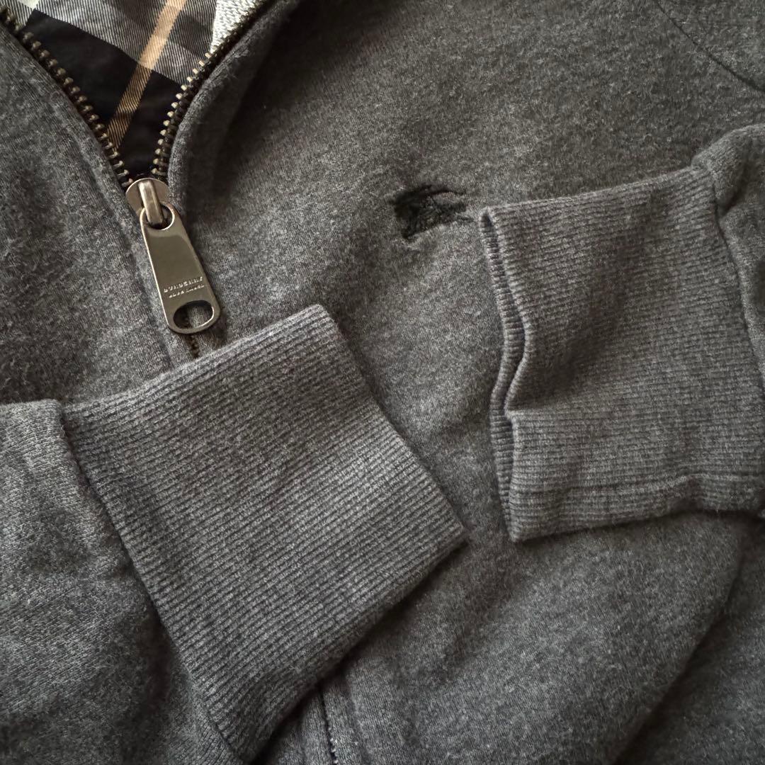 バーバリー　ブルーレーベル　リアルファー付きフード パーカー