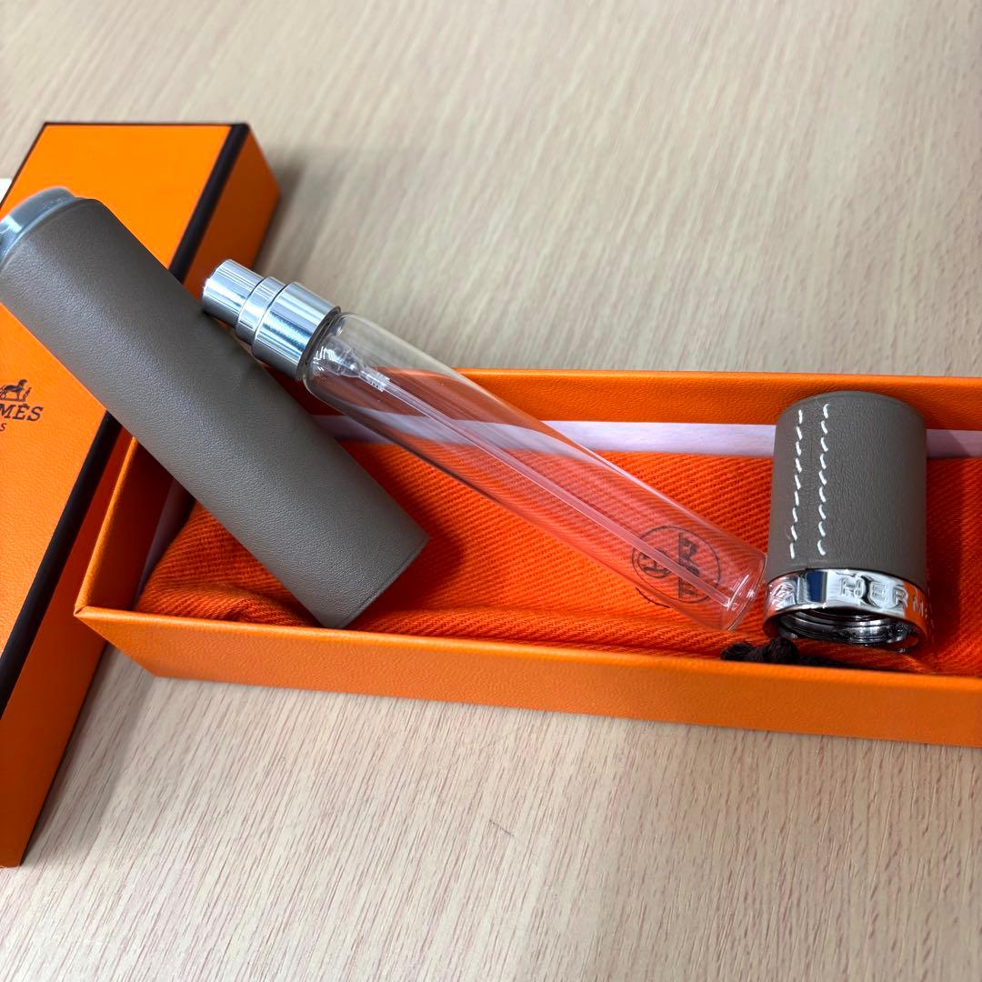 【未使用保管品】HERMES エルメス アトマイザーレフィラブル ヴォースイフト